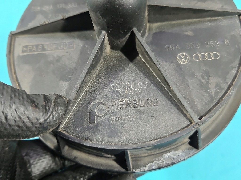 фото №11, Помпа воздуха вторичного vw new beetle 06a959253b 1.6 sr 98-05