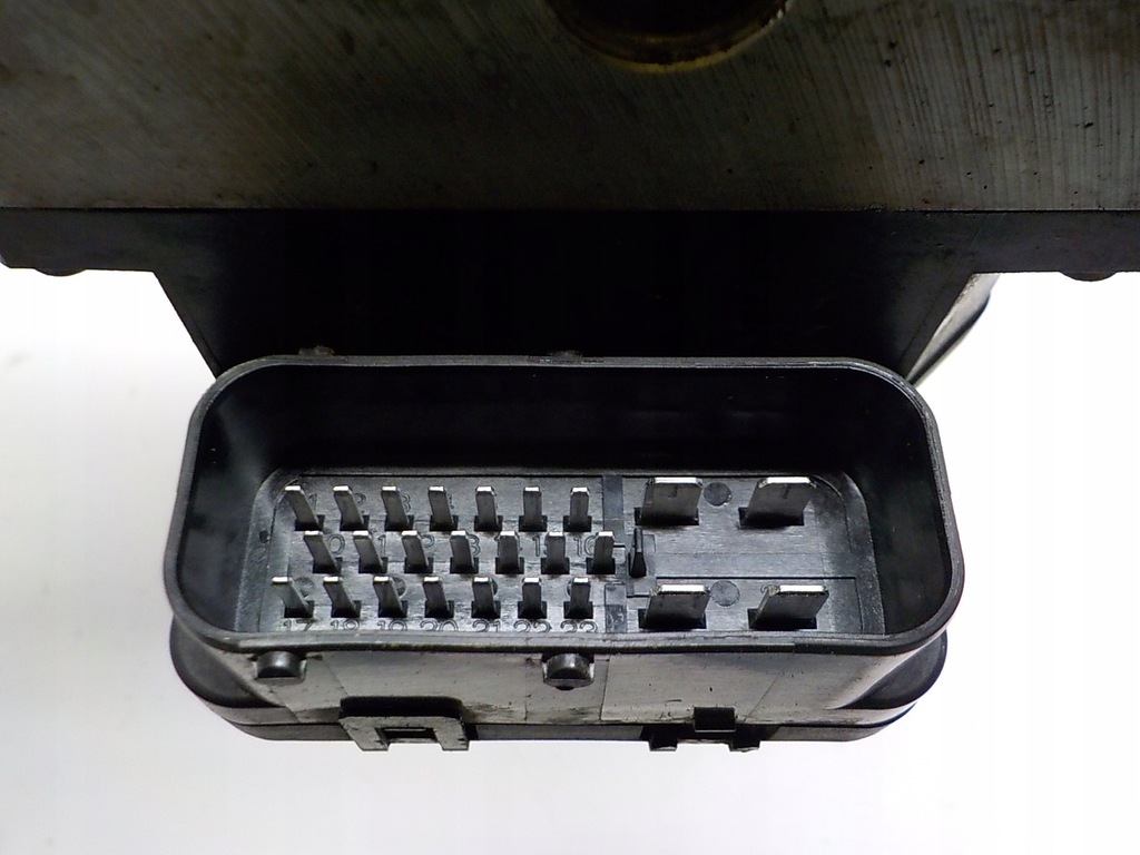 фото №9, Mazda premacy i 2.0 d насос abs cb77 43 7az