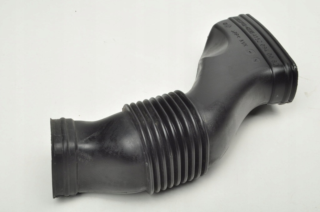 фото №1, Mercedes w172 r172 труба воздухозаборник воздуха a1520940082