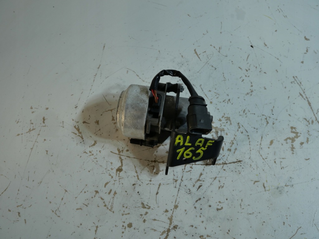 фото №1, Насос вакуум vw caddy iii 2k5612175