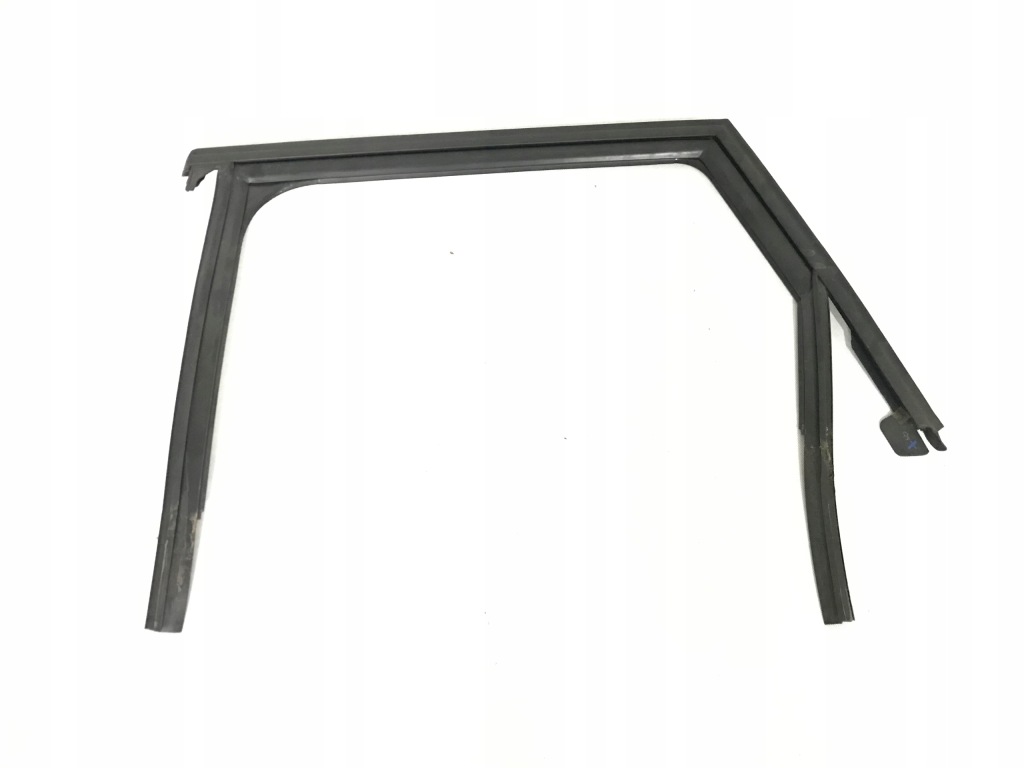 фото №1, Молдинг двері прокладка ліва задня audi a4 8k9839439e