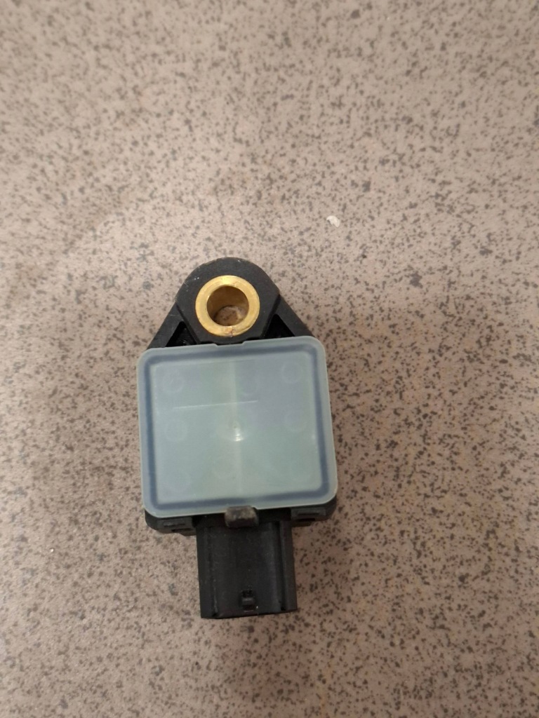 фото №1, I30 ii ceed ii датчик удару 95920-a6000