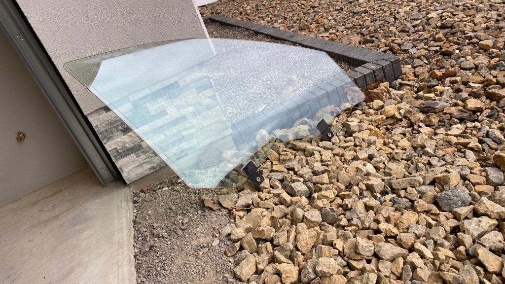 фото №1, Скло права перед mercedes s w221 sungate