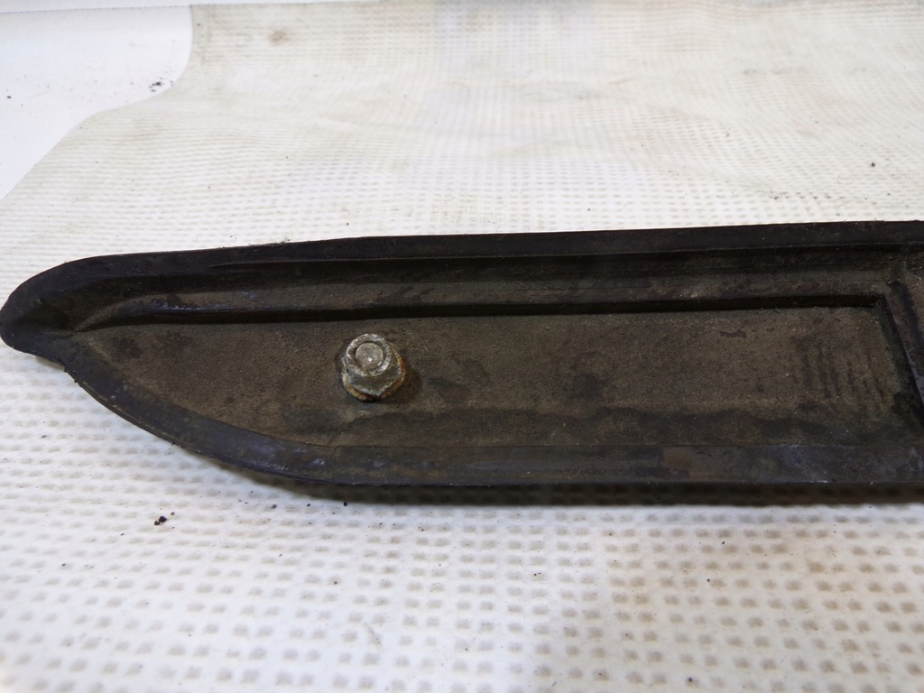 фото №12, Молдинг накладка крышки багажника mercedes w124