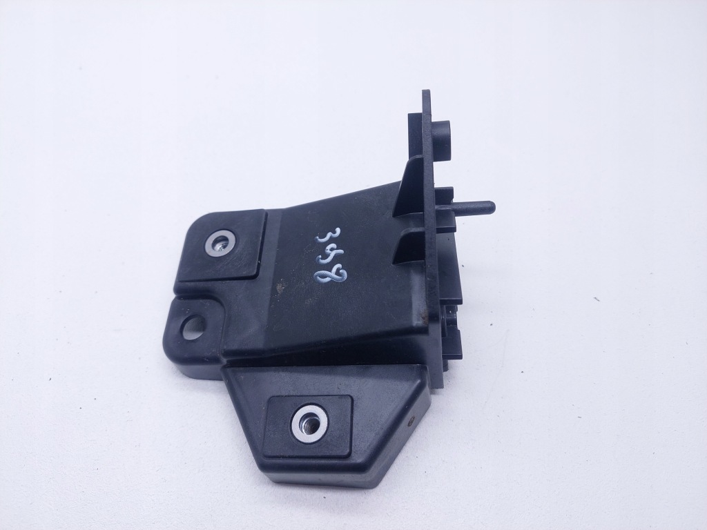 фото №3, Tesla s lift напрямна кронштейн бампера правий перед