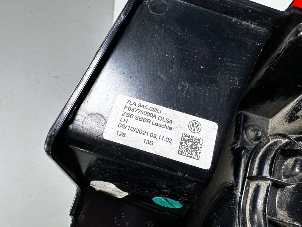 фото №5, T6.1 t6 lift лампа левая задняя задняя led 7la945095j