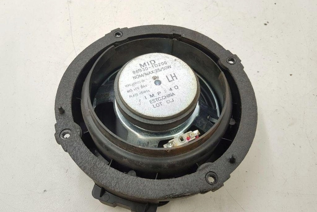 фото №7, Динамик задних левых дверь kia carens ii fj 963301d200 2.0l дизель