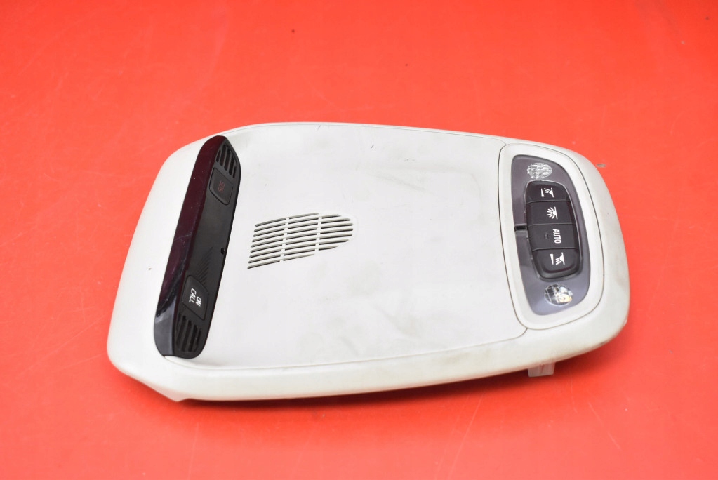 фото №5, Лампа освітлення салону перед 31268141 volvo v40 2 ii 12-16