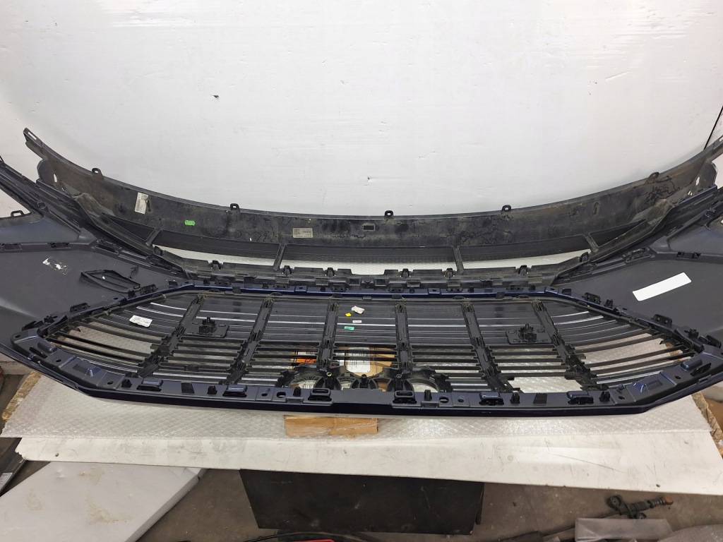 Бампер audi -e-tron 4k 4ke s-line оригінал оригінальний номер aso Ціна