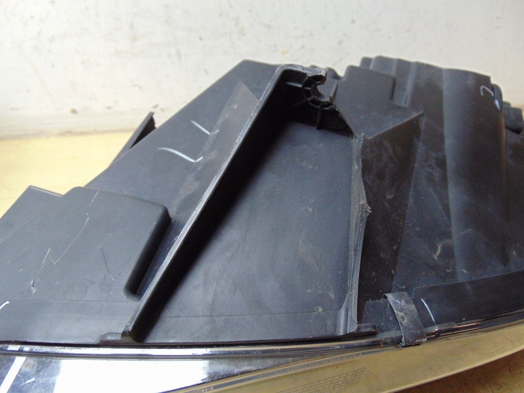 фото №13, Лампа правая chevrolet camaro 16+ 2016- europa