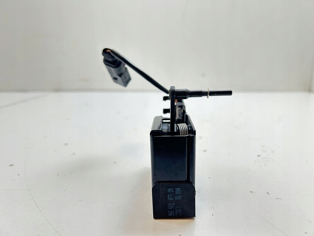 фото №5, 2008 porsche 911 997 замок крышки багажника 99751205300