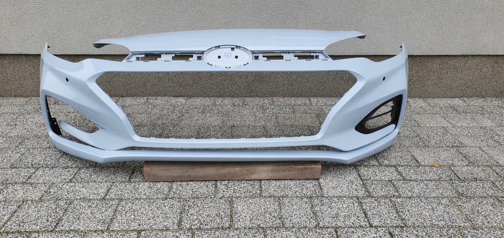 фото №1, Hyundai i20 lift 2017- бампер перед оригинал b279