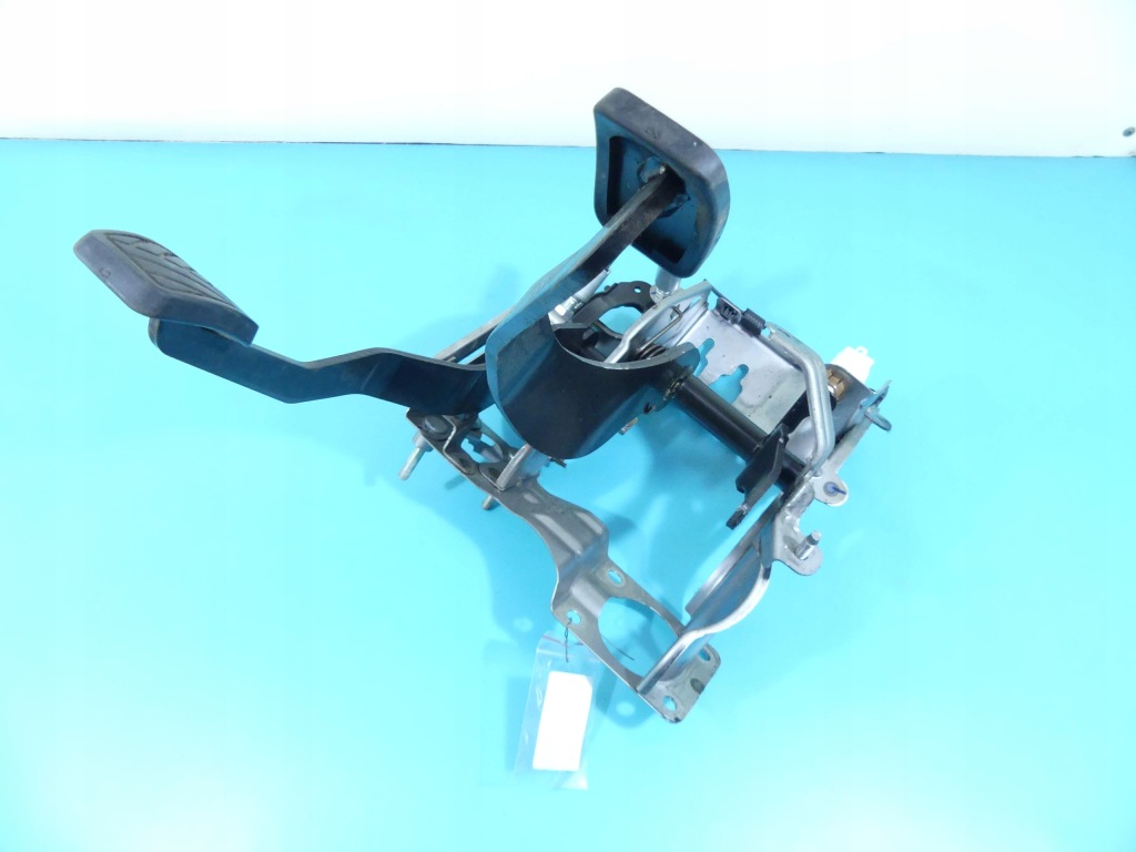 фото №1, Педаль зчеплення, гальма suzuki kizashi