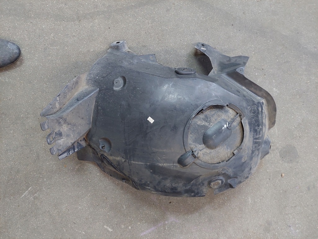 фото №1, Підкрилок перед передні ліва renault kangoo ii iii 8200426494g