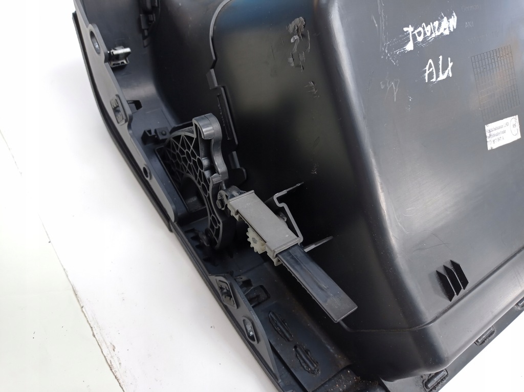 фото №9, Бардачок пасажира vw touran 1t1857097a