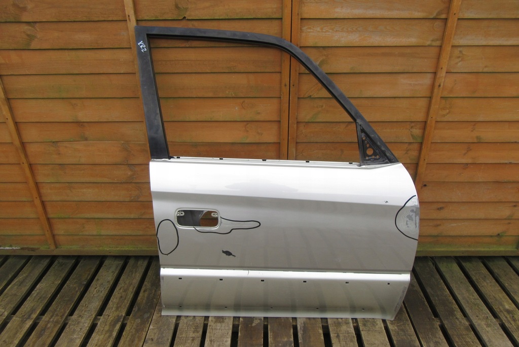 фото №1, Дверь перед правое toyota land cruiser j90 90 96-02