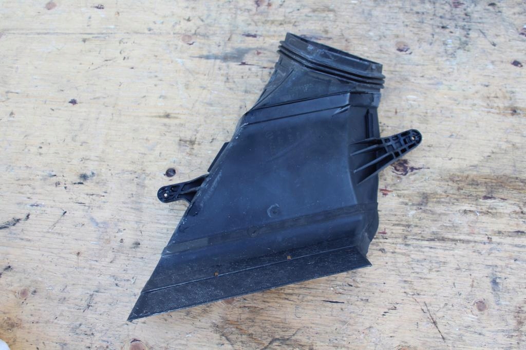 фото №7, Впуск повітрозабірник повітря audi a5 8t 8k0129618a