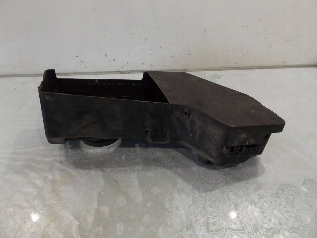 фото №3, Master ii корпус коробка bzepieczników