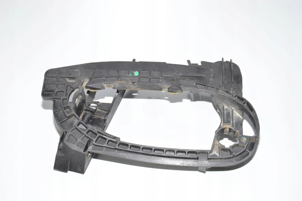 Купити Рамка ручка передніх правих двері bmw 7 e65, e66, e67 - 12685439