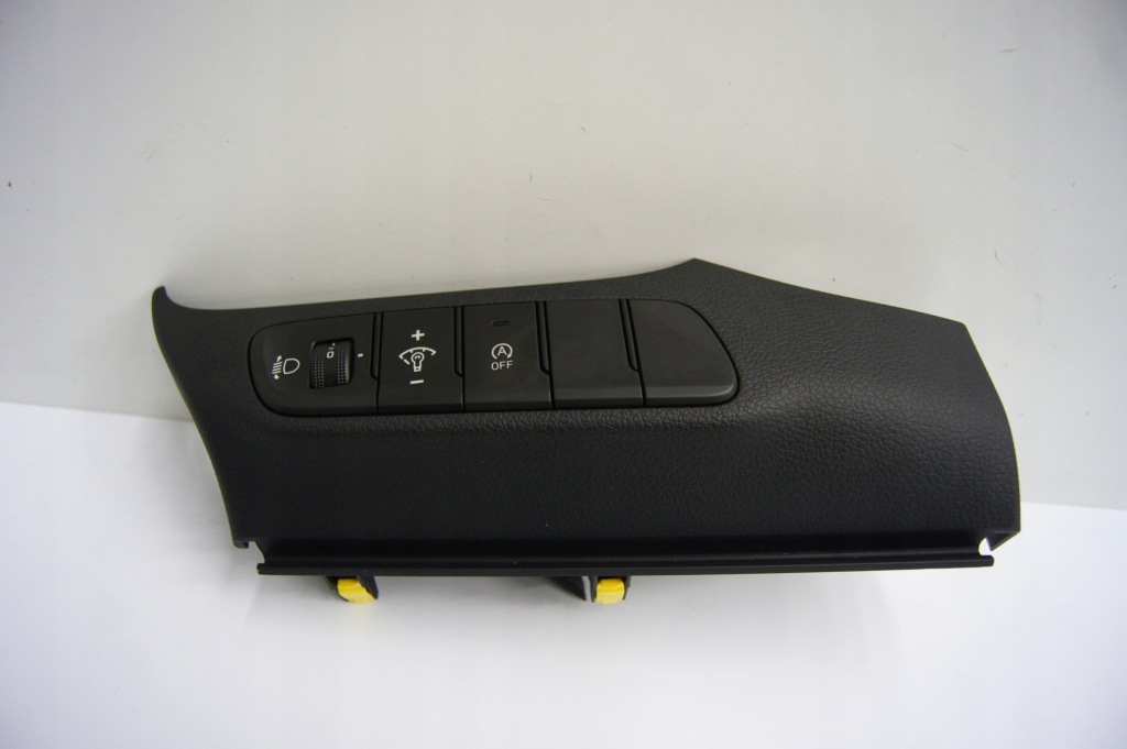 фото №1, Панель перемикачів i30 n iii lift