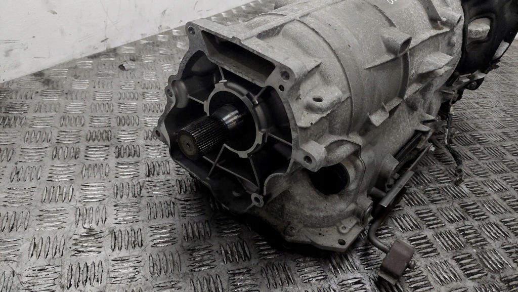 фото №7, Bmw 3 f30 f35 f31 2015 полный коробка передач