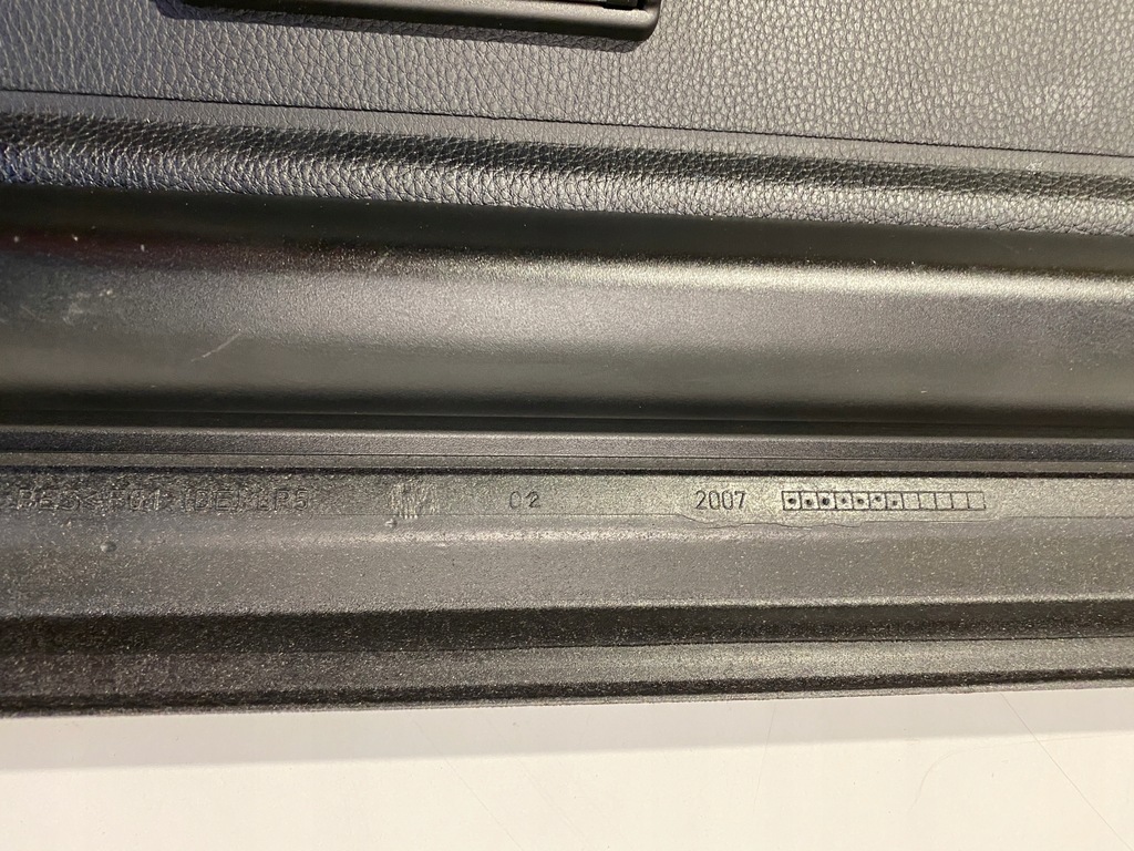 фото №9, Шторка багажника vw passat b6 3c9867871