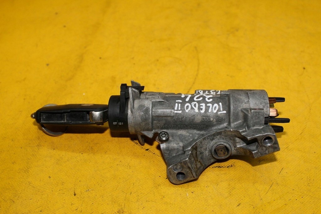 фото №5, Замок запалювання з ключ 4b0905851c toledo ii 1.9 tdi