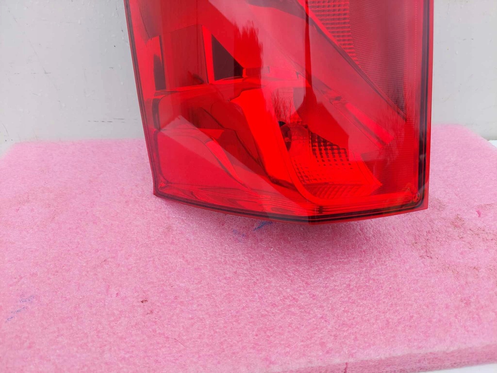 фото №6, Mercedes sprinter 910 лампа левая задняя задняя обычная