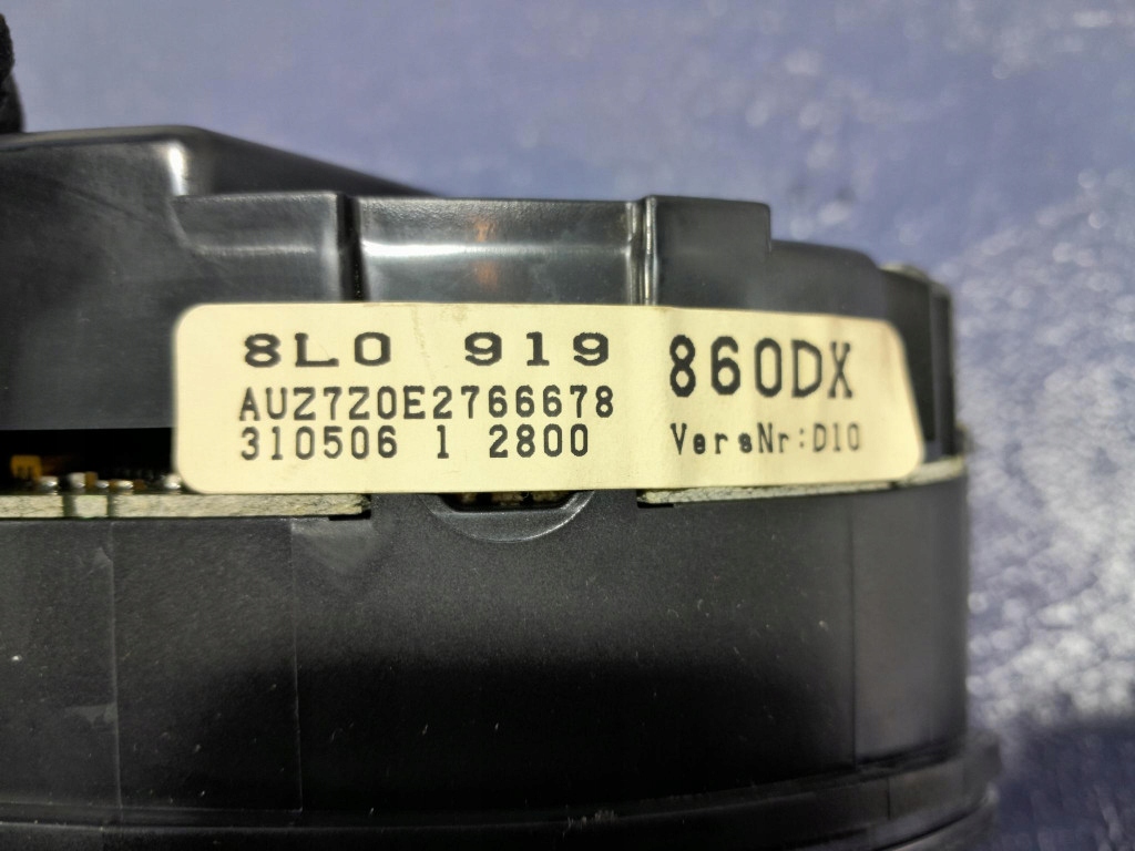 фото №5, Audi a3 8l счетчик приборы 8l0919860dx