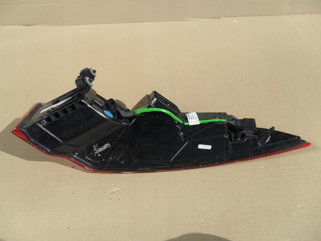 фото №12, Jaguar i-pace лампа ліва задня задня led w крила