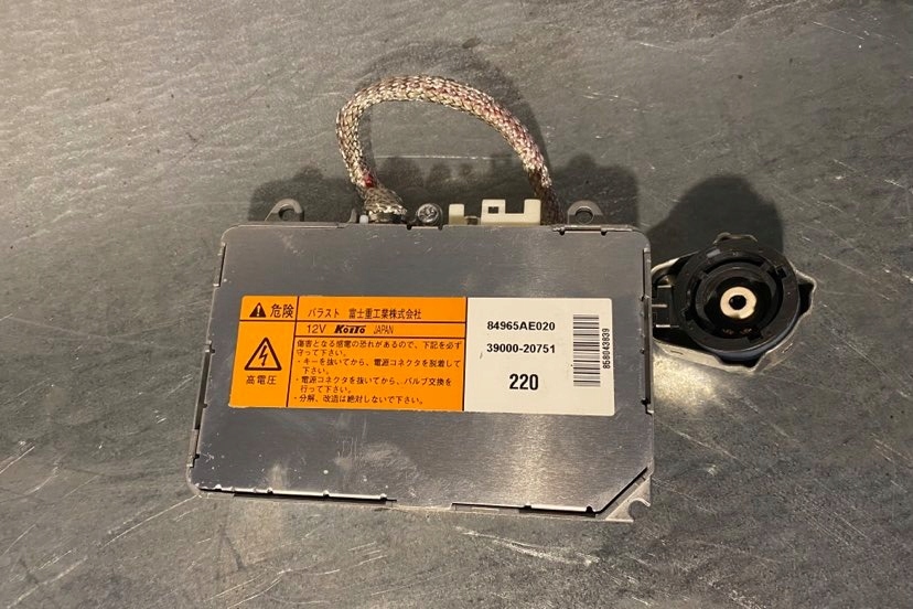 фото №1, Преобразователь ксенон oryg subaru legacy outback 2008