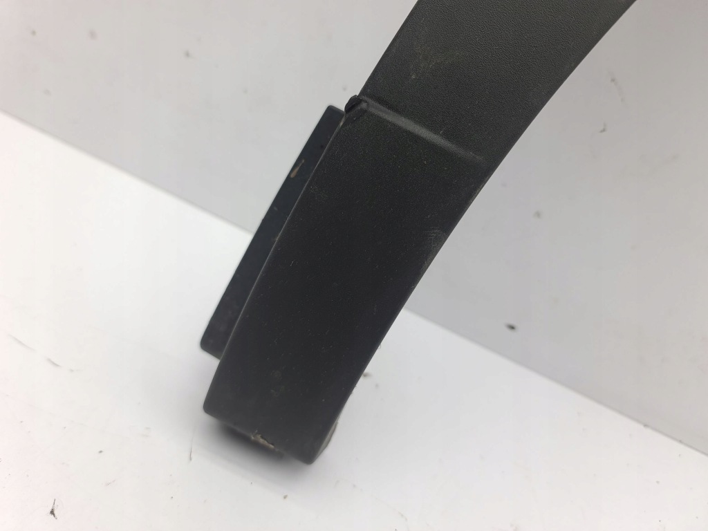 фото №9, Peugeot 2008 ii 2021 левая сторона молдинг крыла заднего