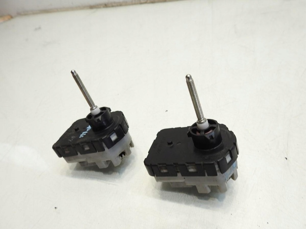 фото №7, Моторчик регулювання лампи subaru impreza iii gh