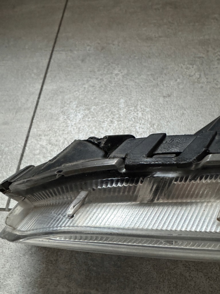 Протитуманна фара hyundai tucson 3 led drl лівий перед оригінал 92207-d7000 Доставка