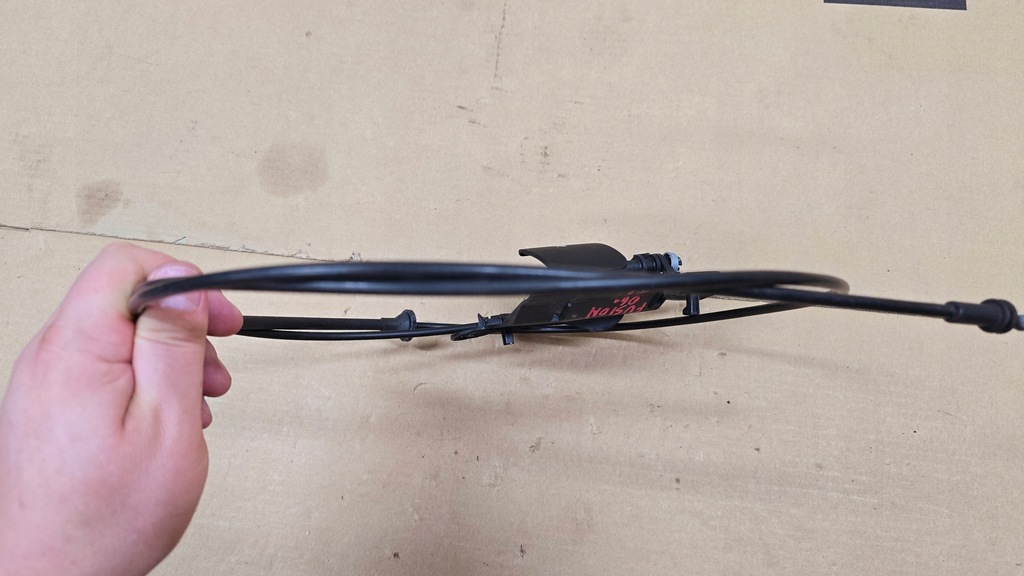 фото №11, Ford fusion 2002-2012 r 02-12 r. ручка трос открывания капот крышки двигатель