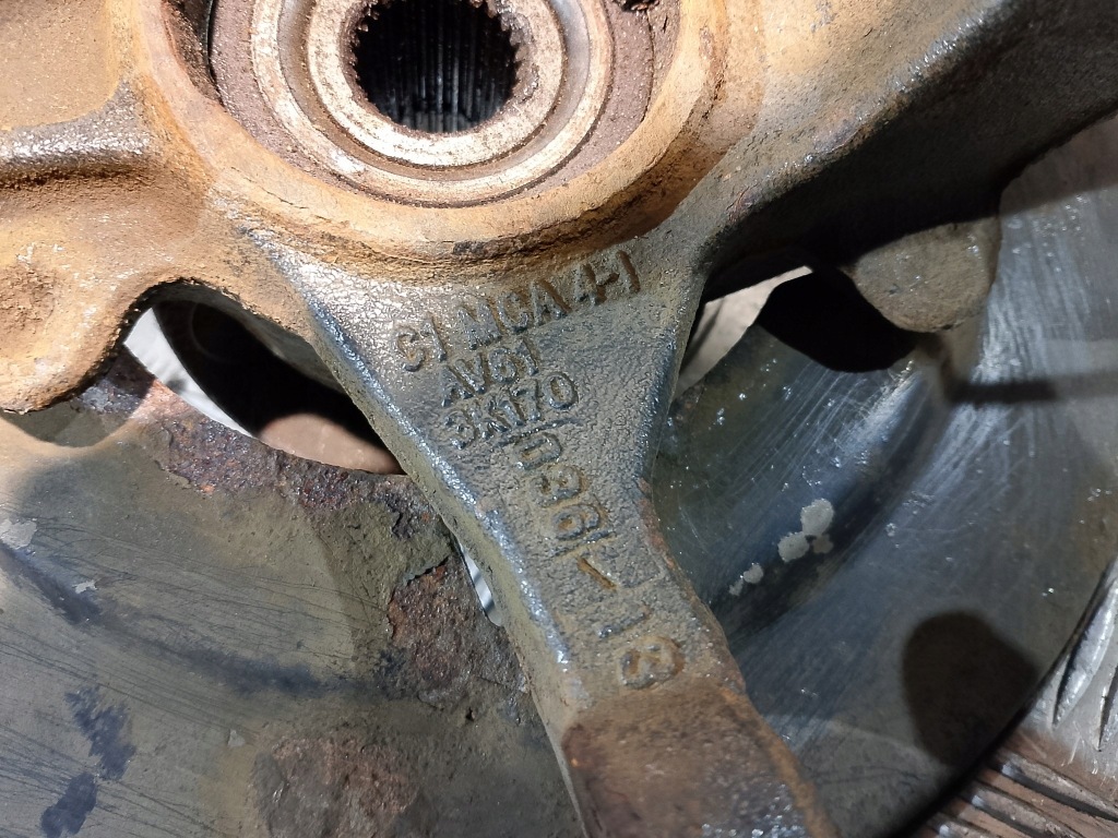 Амортизаторна стійка праві амортизатор + пружина + поворотний кулак ford focus mk3 1.6 tdci Зі Шроту