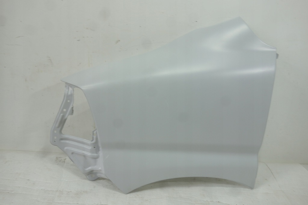 фото №1, Крыло перед левый toyota hiace lift 05-