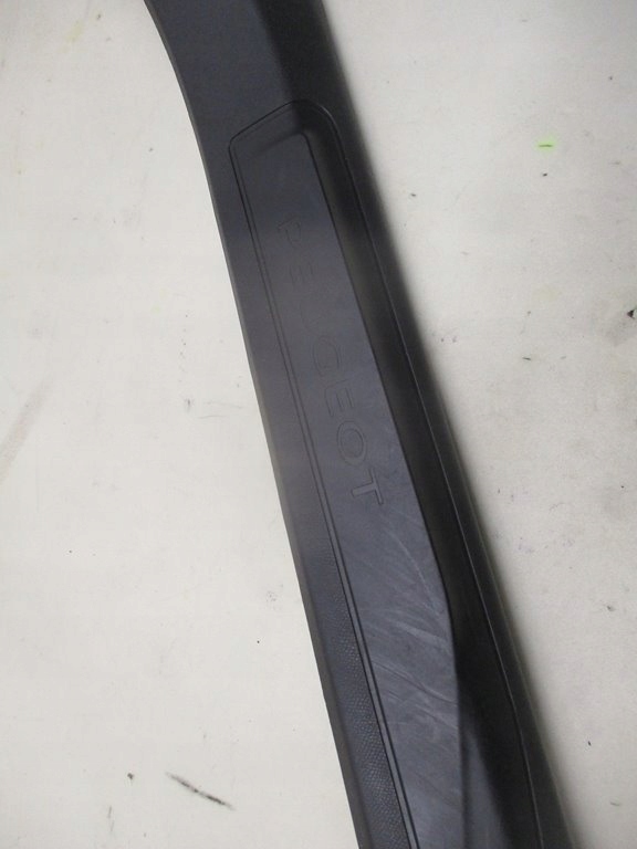 фото №2, Молдинг защита порог правая peugeot 3008 ii