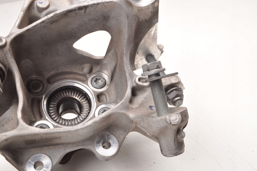 фото №7, Bmw 5 g60 2.0 гибрид поворотный кулак левый задняя 24r 6898363