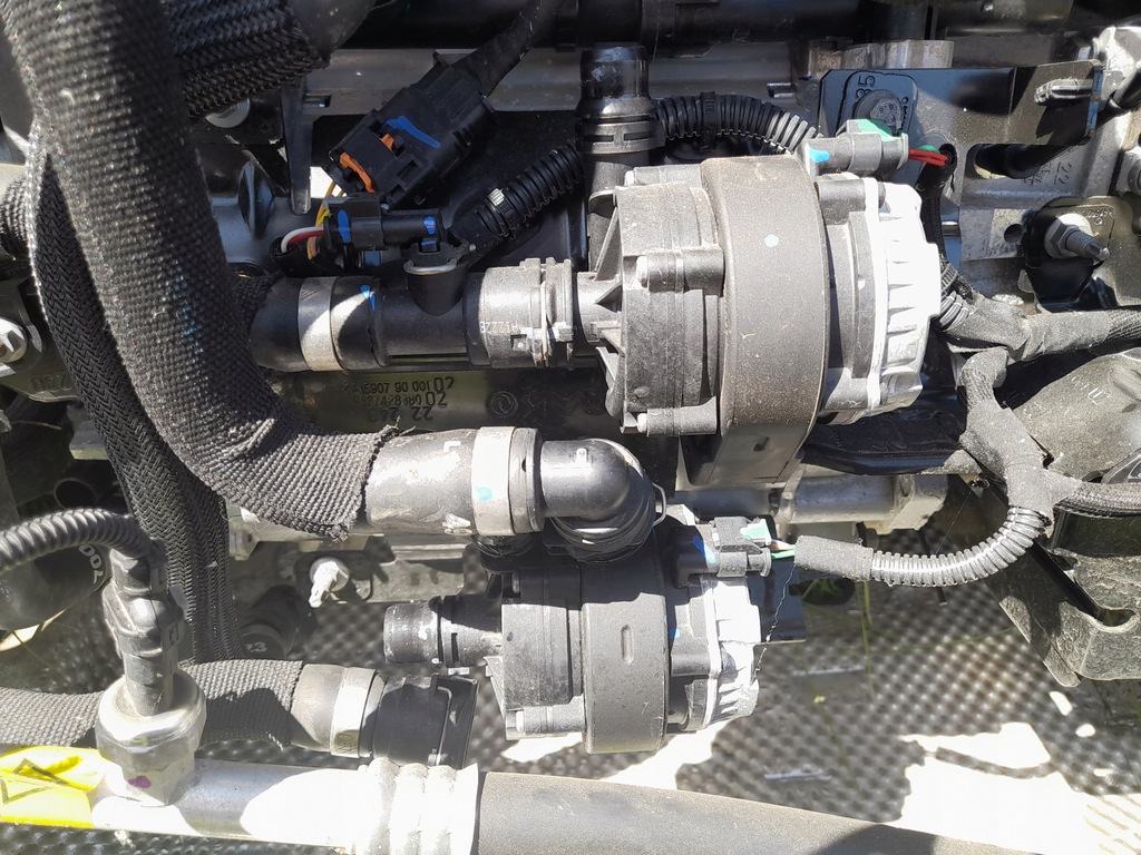 фото №1, Peugeot e-208 электрик помпа wody дополнительная