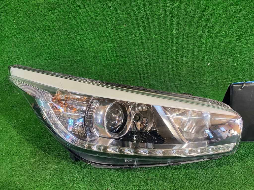 фото №2, Фара правый kia ceed ii led