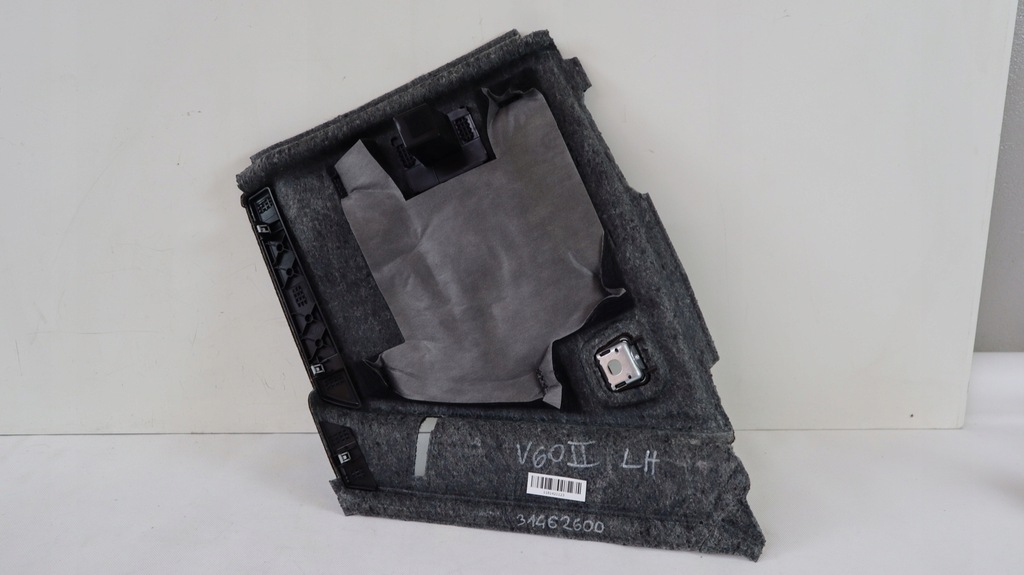 фото №7, Volvo v60 ii обшивка багажника лівий 31462600
