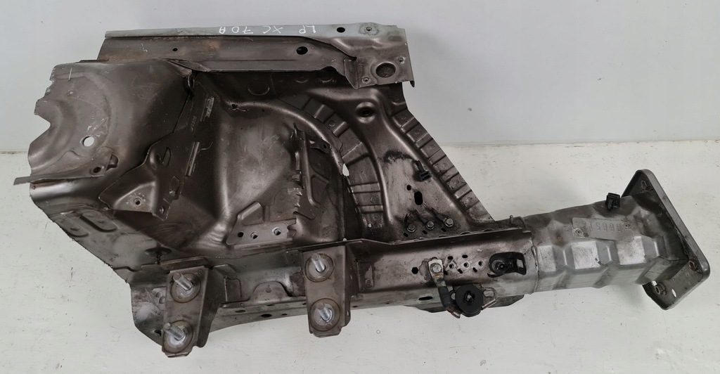 фото №1, Лонжерон левый перед volvo xc70