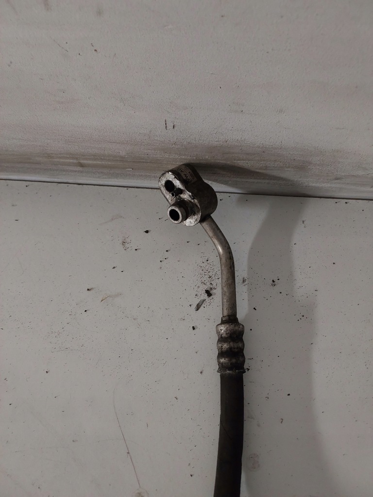 фото №6, Шланг кондиціонера vw passat b7