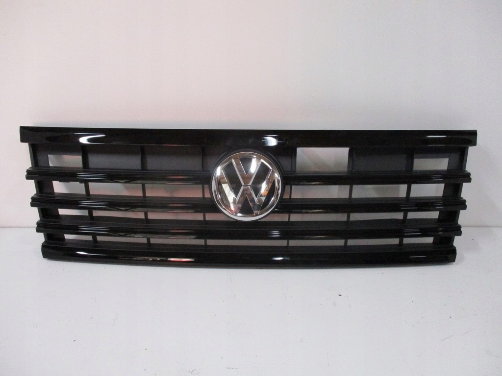 фото №1, Решітка радіатора решітка радіатора touareg 760 760853653b