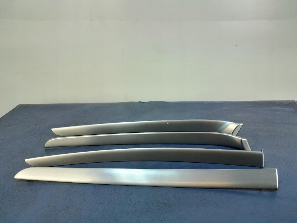 фото №1, Audi a4 b7 avant молдинг декоративна двері 8e0867410