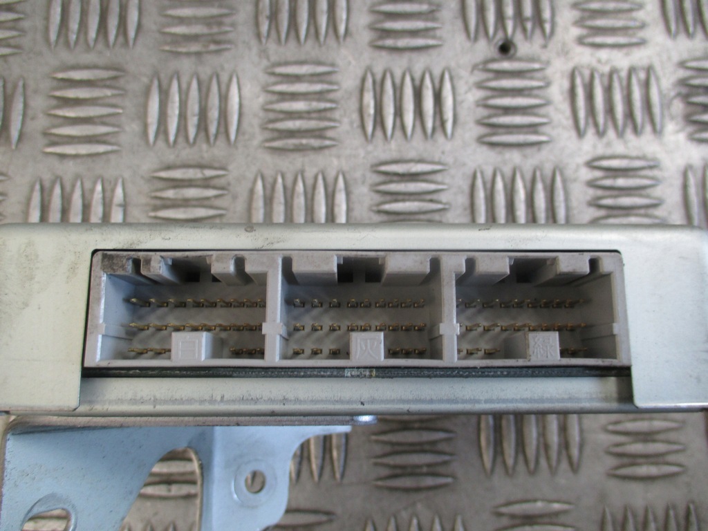 фото №7, Блок управления бортовой компьютер коробки subaru forester ii 2.0b