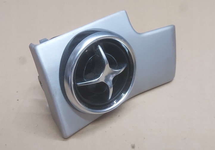 фото №1, Mercedes glk x204 lift решётка обдув левая eu