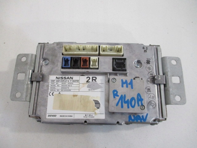 Infiniti q30 экран дисплей в Украине