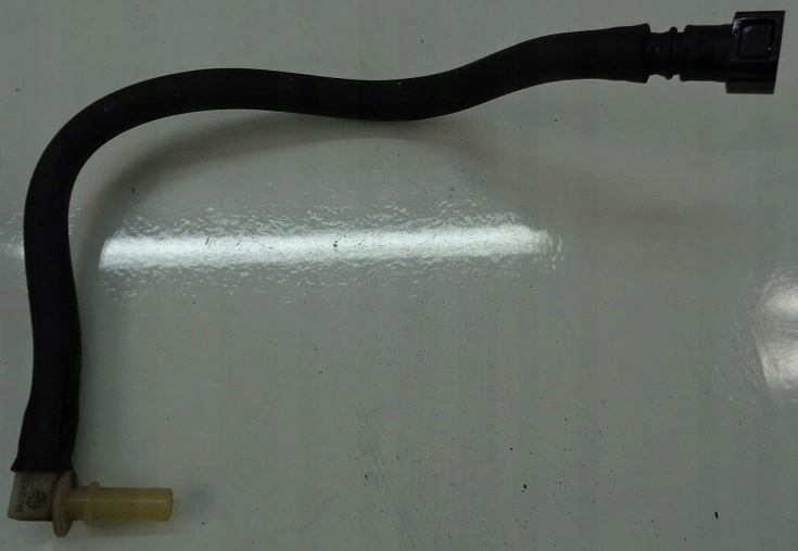 фото №1, Peugeot 4007 07-12 r 2.2 hdi шланг топлива